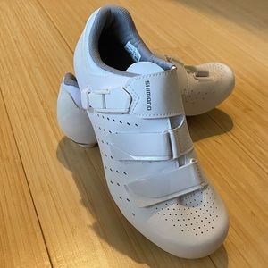 SHIMANO women’s RP3 cycling shoes NWOT
